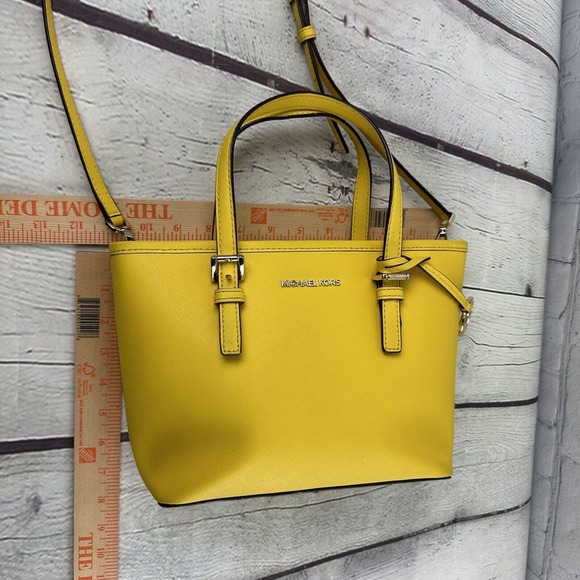 MICHAEL KORS JET SET‎ TRAVEL XS CARRYALL TOTE CONVERTIBLE SHOULDER BAG YELLOW - Picture 9 of 10
